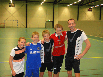 Hstens siste vinnerlag: Julie, William, Ole Kristian (Champion), Sivert og Tore